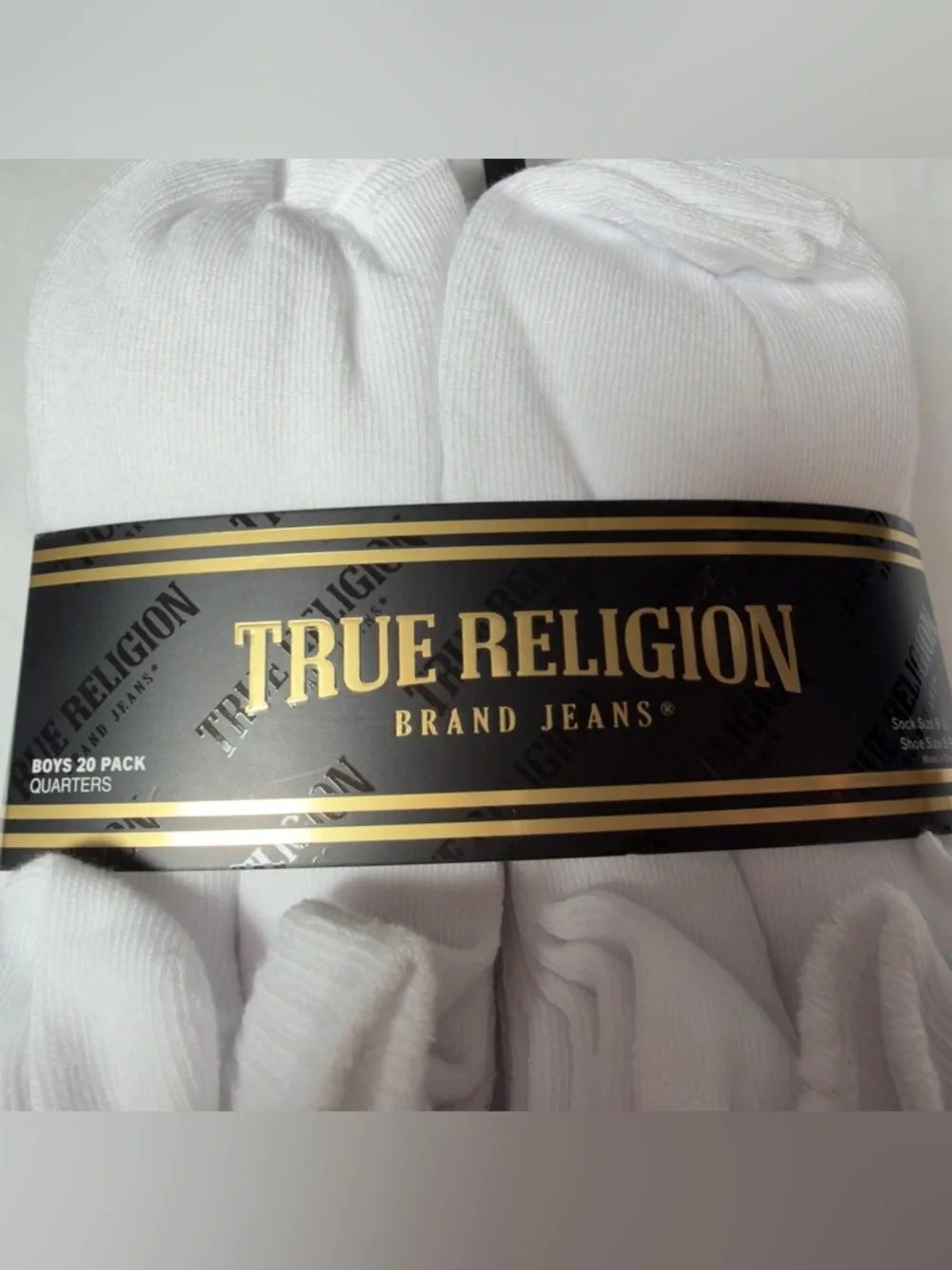 True Religion White Athletic Quarter Socks - Pack